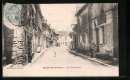 CPA Neuillé-Pont-Pierre, La Grande Rue  - Neuillé-Pont-Pierre