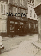 PHOTO FRANCAISE - VIELLE MAISON - COMMERCE A JOIGNY PRES DE CEZY - LOOZE YONNE 89 - VERS 1900 - 1910 - Lieux