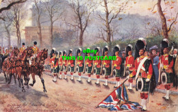 R591717 Dipping Colours To Royalty. Gordon Highlanders. Military In London. Seri - Otros & Sin Clasificación