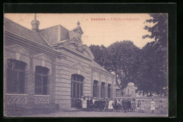 CPA Louviers, L`Ecole Communale  - Louviers