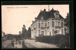 CPA Ezy, Quai Et Rue Potard  - Otros & Sin Clasificación