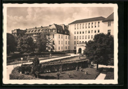 AK München-Neuhausen, Krankenhaus Vom Dritten Orden, Menzingerstrasse 26, Teilansicht Mit Park  - Muenchen
