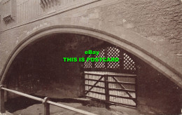 R593079 Tower Of London. Traitors Gate. Gale And Polden - Other & Unclassified