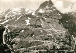 73477989 Romsdal Trolistigveien Bispen I Bakgr Gebirgspanorama Passstrasse Romsd - Noorwegen