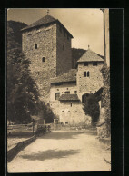 Cartolina Dorf Tirol, Das Schloss  - Altri & Non Classificati