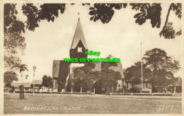 R593864 Bedfont. The Church. F. Frith. 1951 - Monde