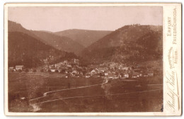 Fotografie Rudolf Kühn, Erfurt, Ansicht Grosstabarz, Blick Auf Den Ort Im Jahre 1895  - Lugares