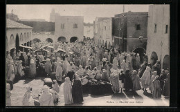 CPA Biskra, Personnes Sur Marche Aux Dattes  - Biskra