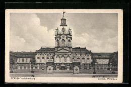 AK Berlin-Charlottenburg, Schloss, Mittelbau  - Charlottenburg