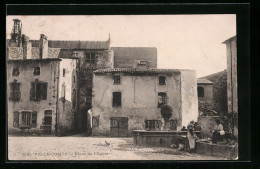 CPA Vic-le-Comte, Place D L`Eglise  - Vic Le Comte