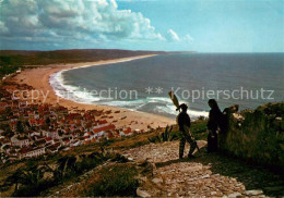 73620559 Nazare Portugal Typical Costumes And Beach Nazare Portugal - Sonstige & Ohne Zuordnung