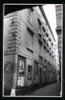 Foto-AK Wien, Windhaaggasse Mit Werbeplakaten  - Autres & Non Classés