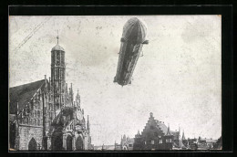 AK Nürnberg, Hauptmarkt Nach Süden Mit Fliegendem Zeppelin  - Dirigeables