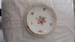 Lot De 2 Assiettes XVIII E A La Reine - Andere & Zonder Classificatie