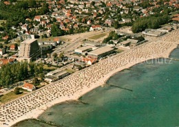 73618009 Groemitz Ostseebad Ostseeheilbad Strand Fliegeraufnahme Groemitz Ostsee - Grömitz