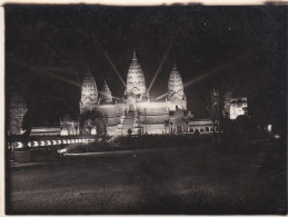 2 Photos De 12 X 9 Cm ,,,exposition Coloniale 1931 - Orte