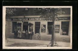 Foto-AK Wien, Gasthaus Gustav Trösch, Ybbsstr. 4  - Autres & Non Classés