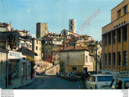 06.  GRASSE .  La Vieille Ville Dominée Par La Cathédrale . - Grasse