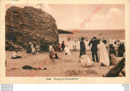 64.  Plage De BIARRITZ . - Biarritz