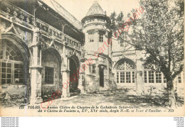 37.  TOURS .  Ancien Cloître Du Chapitre De La Cathédrale St-Gatien . - Tours