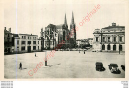 49.  CHOLET .  L'Eglise Et Le Théatre . - Cholet