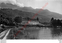 74.  TALLOIRES .  Vue Générale De L'Hôtel De L'Abbaye Et La Tournette . - Talloires