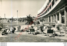 17.   ROYAN .  Le Front De Mer . - Royan