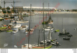 17.   ROYAN .  Le Front De Mer Vu Du Port . - Royan