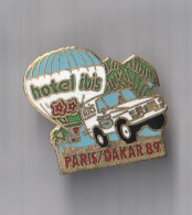 PIN'S THEME RALLYE PARIS DAKAR 89  SPONSOR  HOTEL IBIS - Rallye