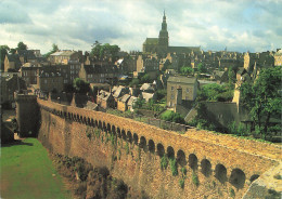 22 DINAN LE CHEMIN DE RONDE - Dinan