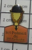 1818 Pin's Pins / Beau Et Rare / THEME : CINEMA / Les Palmes De M. Schutz Est Un Film Français Réalisé Par Claude Pinote - Cinema