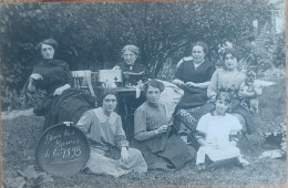 COUTURIÈRES POUR LES BLÉSSÉS DE LA CROIX ROUGE CARTE PHOTO - Foto