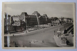 BELGIQUE - BRUXELLES - Le Palais Royal - Monuments