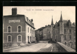 CPA Uzerche, Avenue De La Gare, Hotel Ambroise  - Uzerche