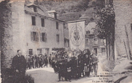 DEP12/001.........LE MONASTERE ...JOUR DE PROCESSION - Otros & Sin Clasificación