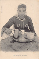 Algerie - Le Kaoua - Mauresque Servant Le Café - Ed. Collection Idéale P.S. 150 - Frauen