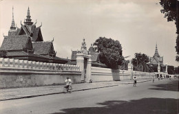 Cambodge - PHNOM PENH - Le Palais Royal - Façade Extérieure - Ed. Librairie Centrale 62 - Cambodja