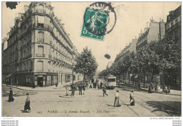 PARIS L'AVENUE BOSQUET - Andere & Zonder Classificatie