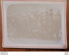 GROUPE DE PERSONNES PHOTO SUR CARTON 12 X 9 CM - Alte (vor 1900)