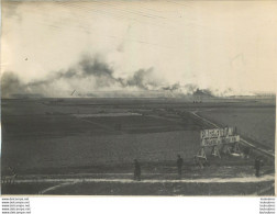 EXPLOSION D'UN DEPOT DE GRENADES A LA COURNEUVE 15 MARS 1918  WW1 PHOTO ORIGINALE  18 X 13 CM - Guerra, Militari