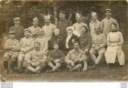 CARTE PHOTO HOPITAL  SOLDATS ET INFIRMIERES VOIR TEXTE AU VERSO - Weltkrieg 1914-18