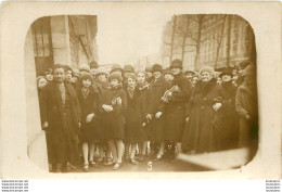 CARTE PHOTO GROUPE DE FEMMES - To Identify