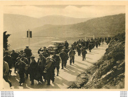 SUR LA ROUTE DE BANYULS MILICIENS SE DIRIGEANT SUR ARGELES GUERRE D'ESPAGNE - Autres & Non Classés