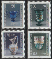 Berlin, 1986, Mi.Nr.765-768 ** -  Ein Satz  "Wohlfahrt. Kostbare Gläser" - Unused Stamps