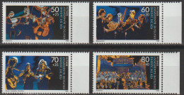 Berlin, 1988, Mi.Nr. 807-810 ** -  Ein Satz Mit Seitenrand Rechts  "Jugend: Wettbewerb Jugend Musiziert" - Unused Stamps