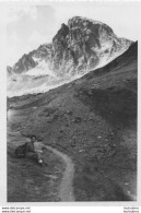 LE PIC DU MIDI D'OSSAU 2885M SENTIER DU REFUGE  09/1951 MONTAGNE PHOTO  12X9CM - Lieux