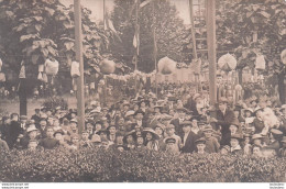 CARTE PHOTO D'UNE FETE DE VILLAGE LIEU NON IDENTIFIE - Te Identificeren