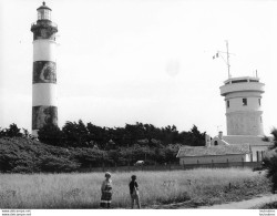 ILE D'OLERON CHASSIRON PHOTOGRAPHIE ANONYME VINTAGE SNAPSHOT  PHOTO ARGENTIQUE 24X18CM  ANNEES 60 - Lieux