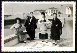 AVEIRO -COSTUMES - Trajos Regionais. ( Ed. Da Comissão M. De Turismo De Aveiro Nº 35) Carte Postale - Aveiro