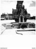 SAINTE ANNE D'AURAY PHOTOGRAPHIE ANONYME VINTAGE SNAPSHOT  PHOTO ARGENTIQUE 24X18CM ANNEES 60 - Places